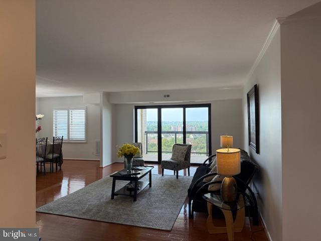 205 YOAKUM PKWY #1826, ALEXANDRIA, Virginia 22304, 3 Bedrooms Bedrooms, ,2 BathroomsBathrooms,Residential,For sale,205 YOAKUM PKWY #1826,VAAX2050126 MLS # VAAX2050126