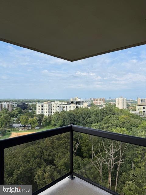 205 YOAKUM PKWY #1826, ALEXANDRIA, Virginia 22304, 3 Bedrooms Bedrooms, ,2 BathroomsBathrooms,Residential,For sale,205 YOAKUM PKWY #1826,VAAX2050126 MLS # VAAX2050126