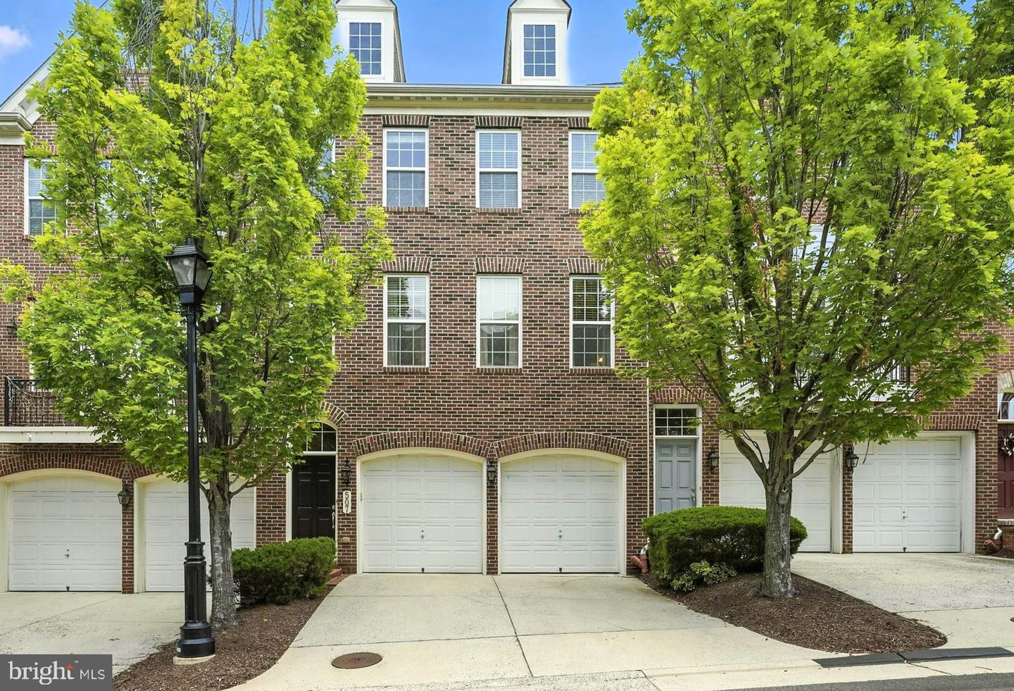 507 TRIADELPHIA WAY, ALEXANDRIA, Virginia 22312, 4 Bedrooms Bedrooms, ,3 BathroomsBathrooms,Residential,For sale,507 TRIADELPHIA WAY,VAAX2050132 MLS # VAAX2050132