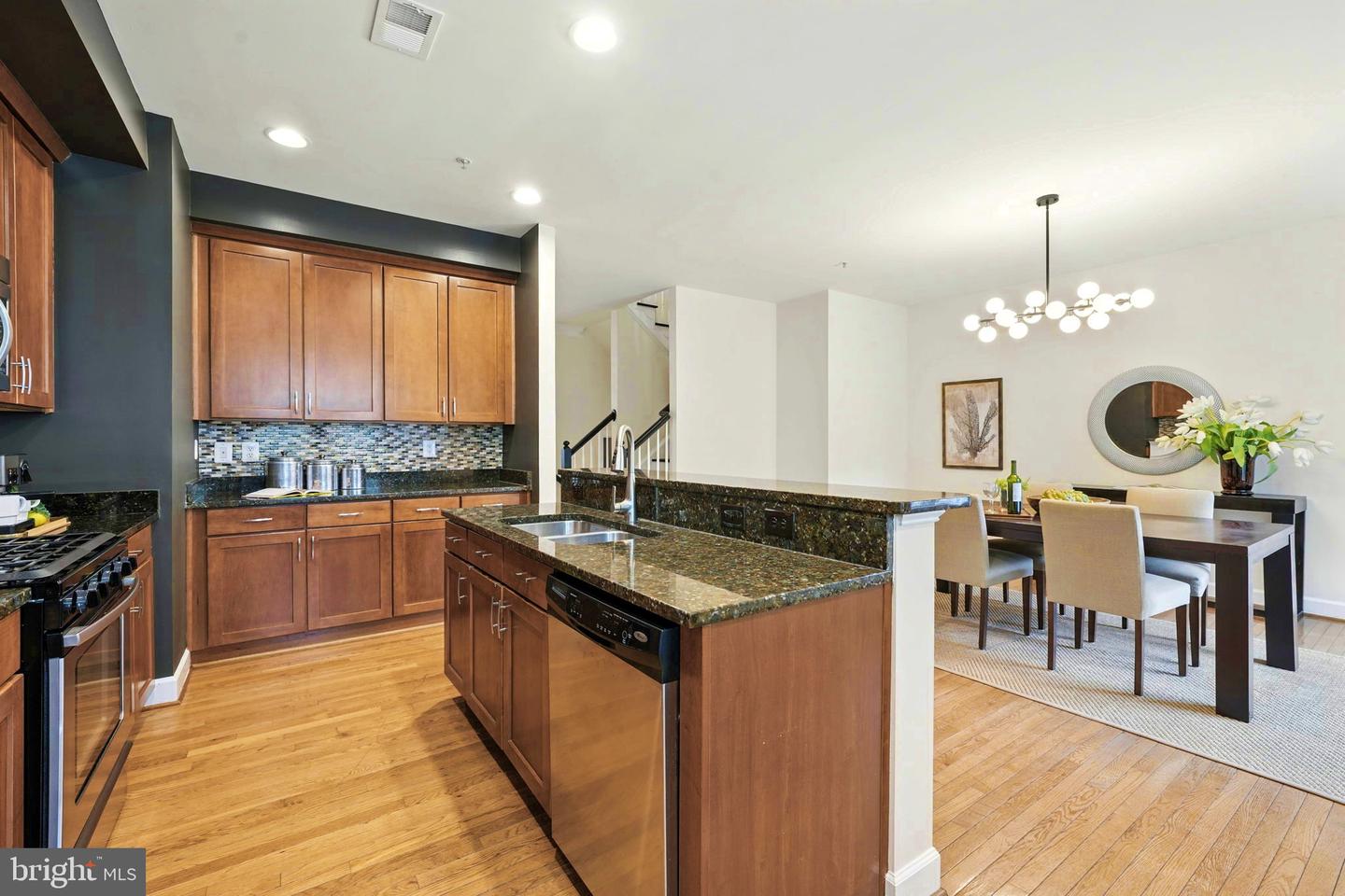 507 TRIADELPHIA WAY, ALEXANDRIA, Virginia 22312, 4 Bedrooms Bedrooms, ,3 BathroomsBathrooms,Residential,For sale,507 TRIADELPHIA WAY,VAAX2050132 MLS # VAAX2050132