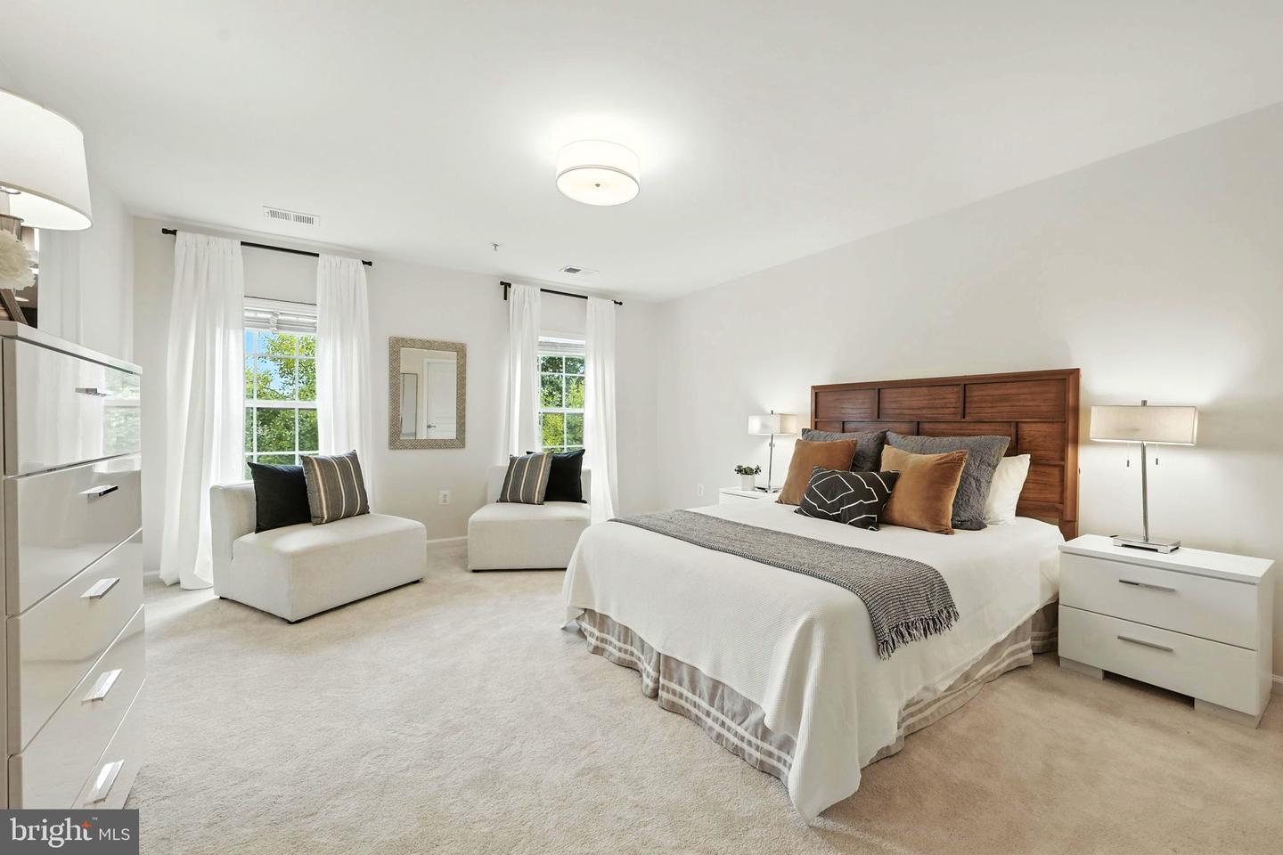 507 TRIADELPHIA WAY, ALEXANDRIA, Virginia 22312, 4 Bedrooms Bedrooms, ,3 BathroomsBathrooms,Residential,For sale,507 TRIADELPHIA WAY,VAAX2050132 MLS # VAAX2050132