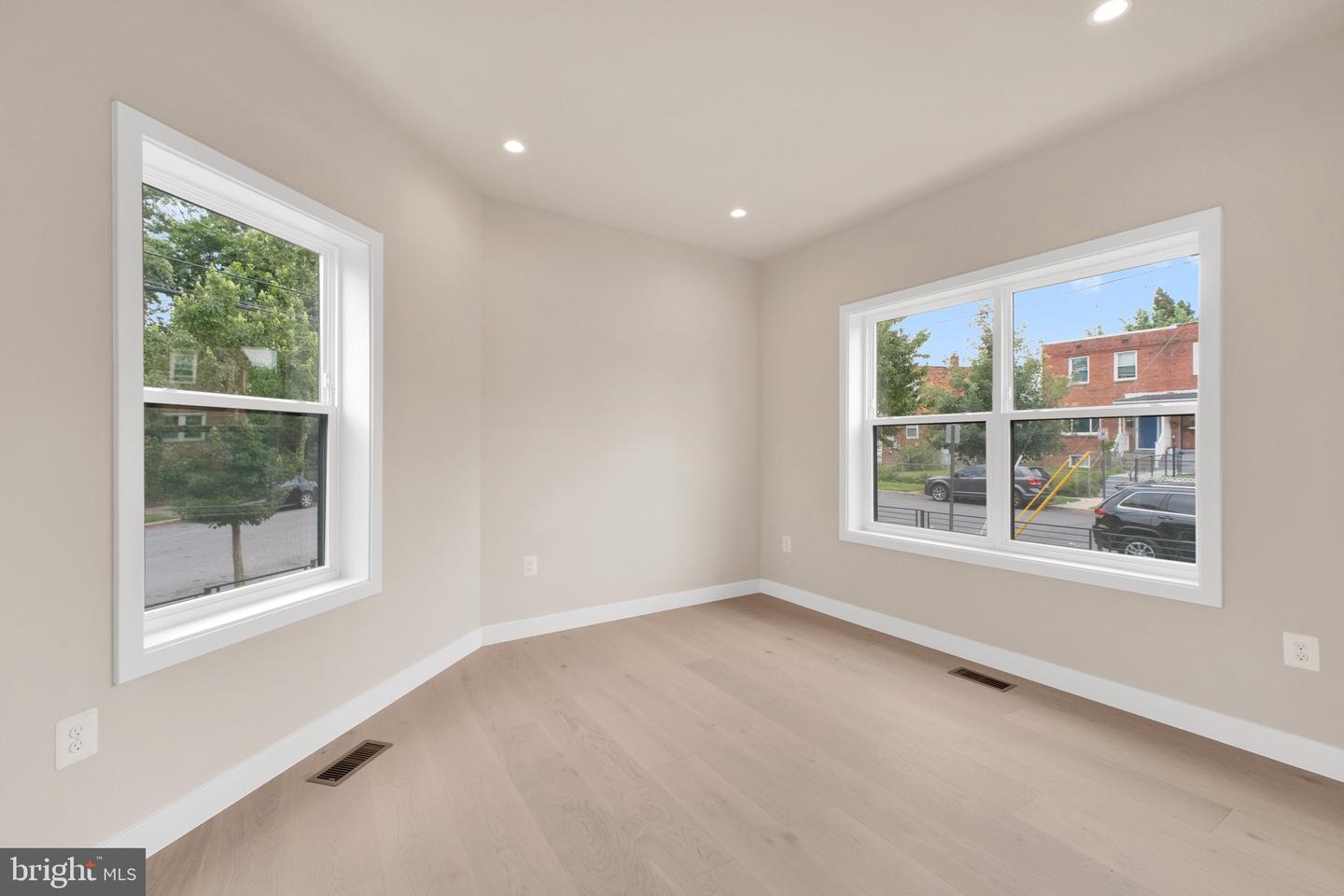 854 XENIA ST SE #102, WASHINGTON, District Of Columbia 20032, 3 Bedrooms Bedrooms, ,3 BathroomsBathrooms,Residential,For sale,854 XENIA ST SE #102,DCDC2224072 MLS # DCDC2224072 854 XENIA ST SE #102, WASHINGTON, District Of Columbia 20032, 3 Bedrooms Bedrooms, ,3 BathroomsBathrooms,Residential,For sale,854 XENIA ST SE #102,DCDC2224072 MLS # DCDC2224072