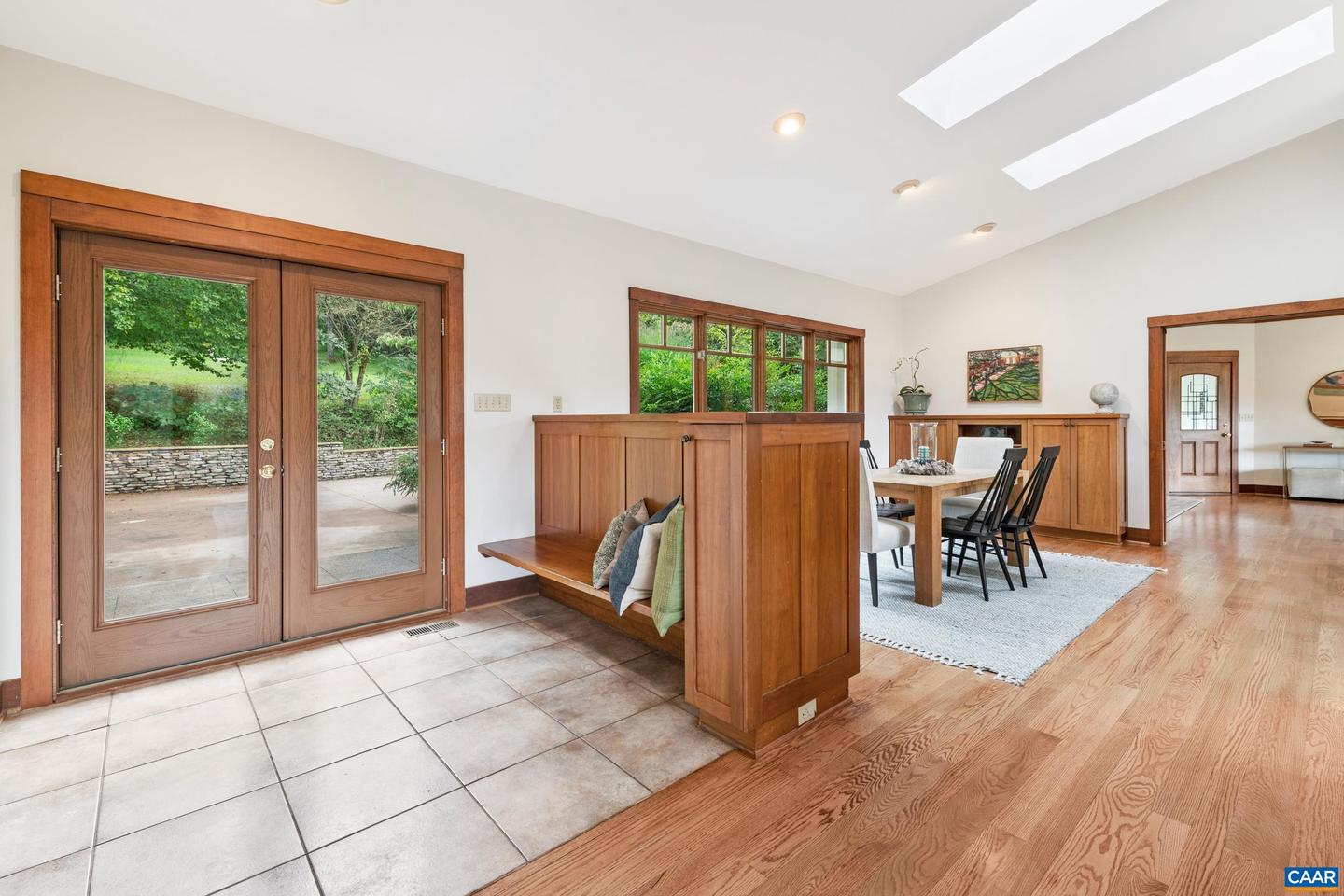 6585 FOXCLIFF LN, CROZET, Virginia 22932, 5 Bedrooms Bedrooms, ,4 BathroomsBathrooms,Residential,For sale,6585 FOXCLIFF LN,669338 MLS # 669338