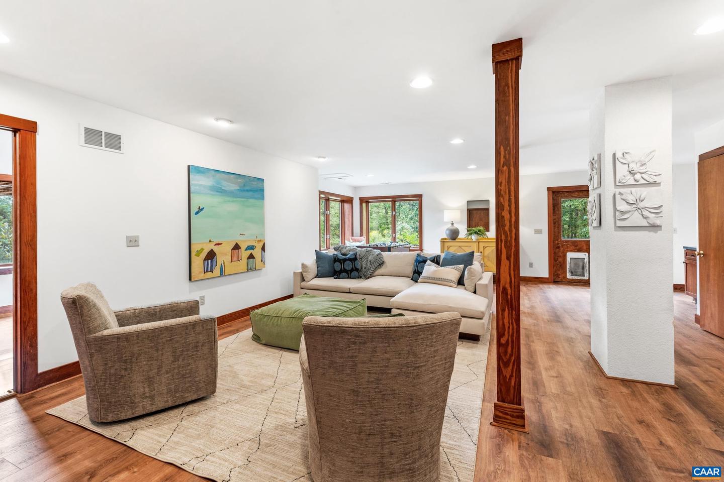 6585 FOXCLIFF LN, CROZET, Virginia 22932, 5 Bedrooms Bedrooms, ,4 BathroomsBathrooms,Residential,For sale,6585 FOXCLIFF LN,669338 MLS # 669338