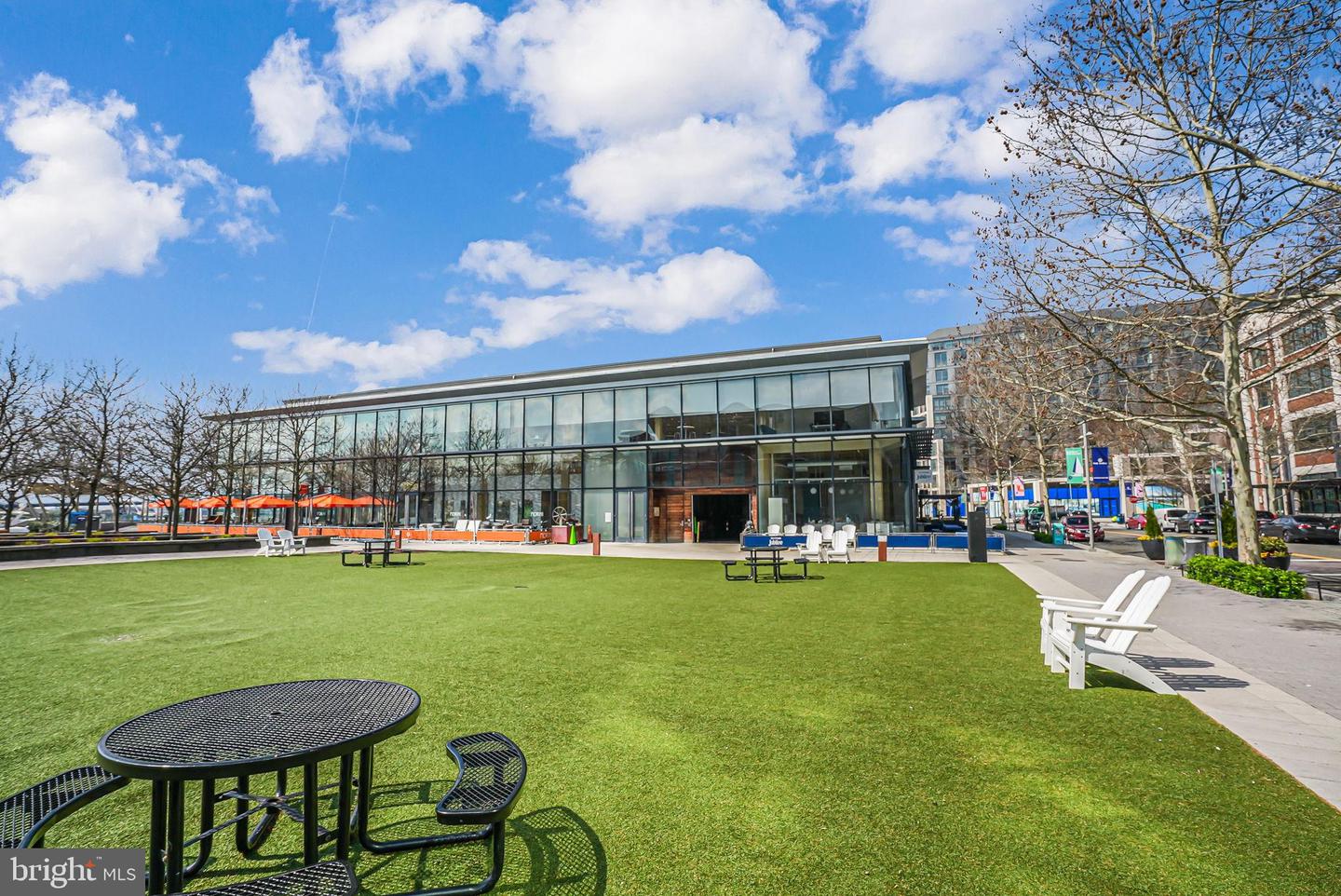 1211 VAN ST SE #1003, WASHINGTON, District Of Columbia 20003, 1 Bedroom Bedrooms, 5 Rooms Rooms,1 BathroomBathrooms,Residential,For sale,1211 VAN ST SE #1003,DCDC2224080 MLS # DCDC2224080