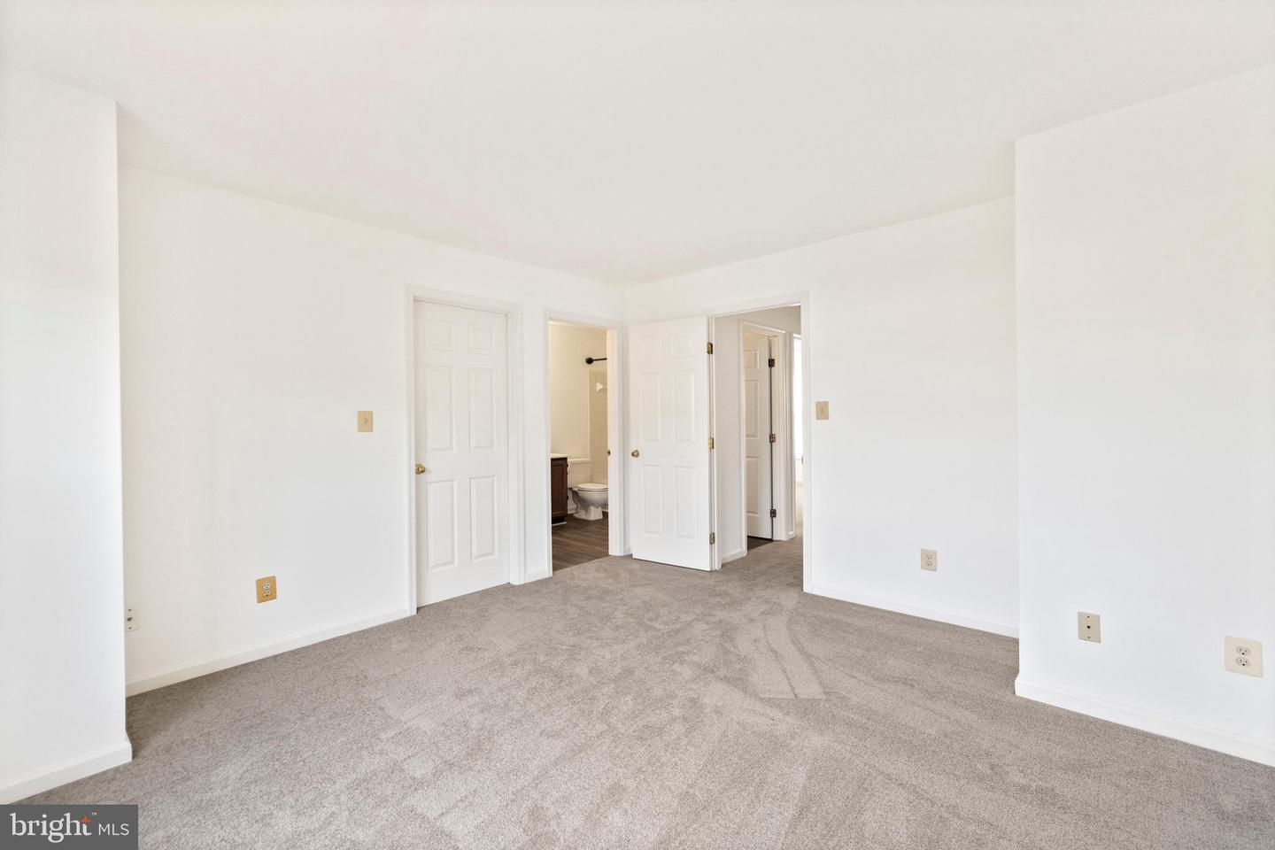 12687 PERCHANCE TER, WOODBRIDGE, Virginia 22192, 3 Bedrooms Bedrooms, ,2 BathroomsBathrooms,Residential,For sale,12687 PERCHANCE TER,VAPW2104722 MLS # VAPW2104722