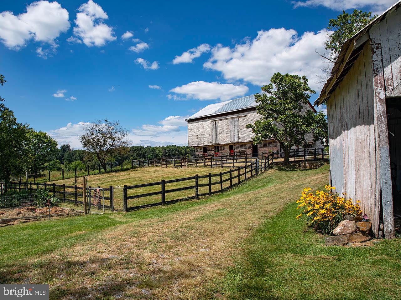 424 BALSLEY RD, STAUNTON, Virginia 24401, 3 Bedrooms Bedrooms, ,2 BathroomsBathrooms,Farm,For sale,424 BALSLEY RD,VAAG2002656 MLS # VAAG2002656