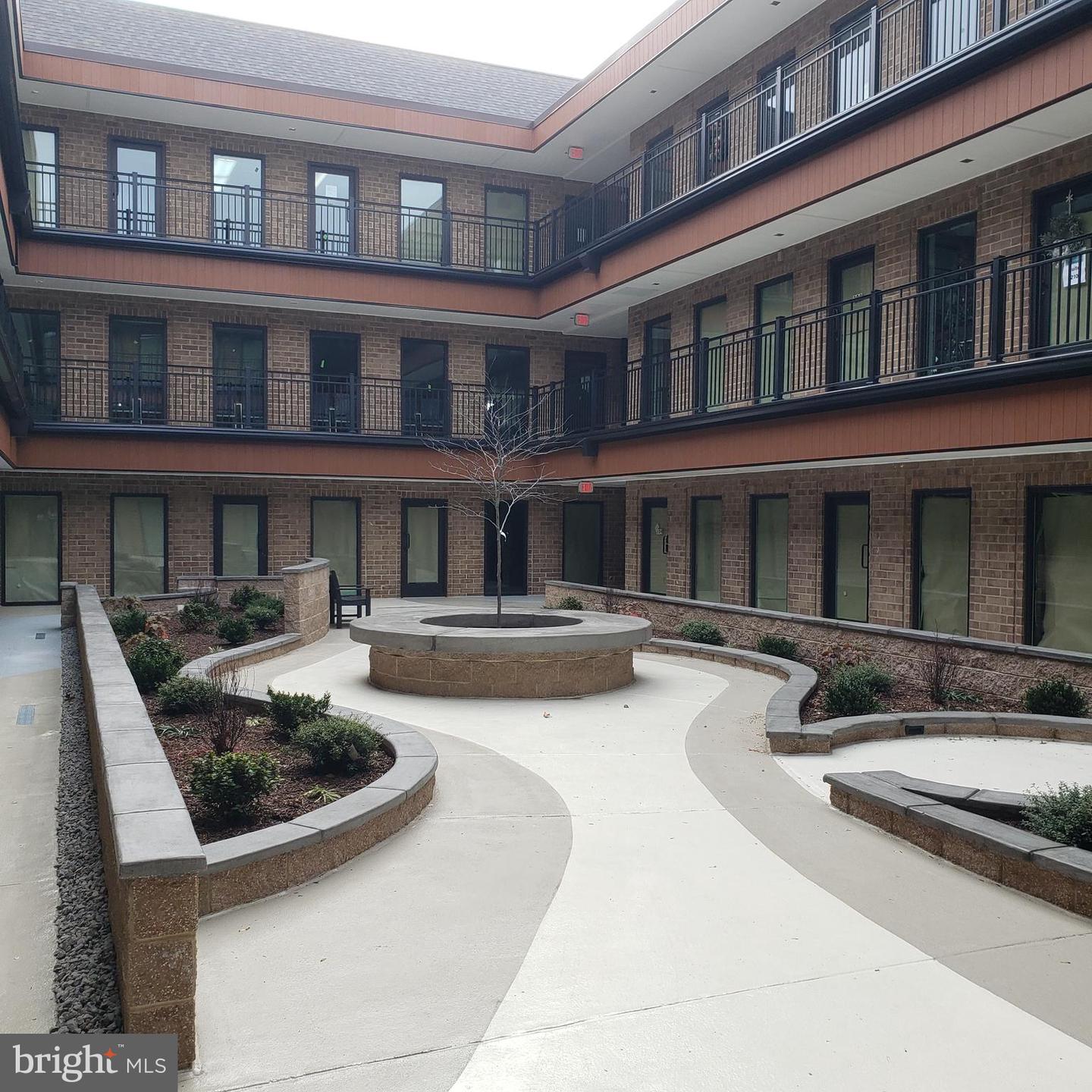 6116 ROLLING RD #112, SPRINGFIELD, Virginia 22152, ,Land,For sale,6116 ROLLING RD #112,VAFX2269246 MLS # VAFX2269246