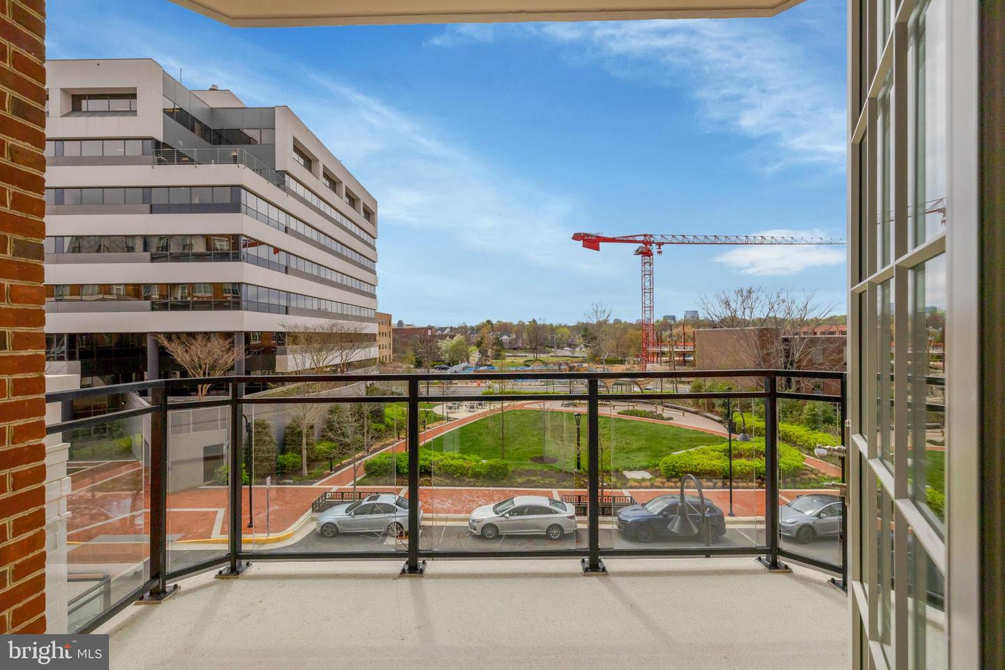6900 FLEETWOOD RD #322, MCLEAN, Virginia 22101, 2 Bedrooms Bedrooms, ,2 BathroomsBathrooms,Residential,For sale,6900 FLEETWOOD RD #322,VAFX2224580 MLS # VAFX2224580