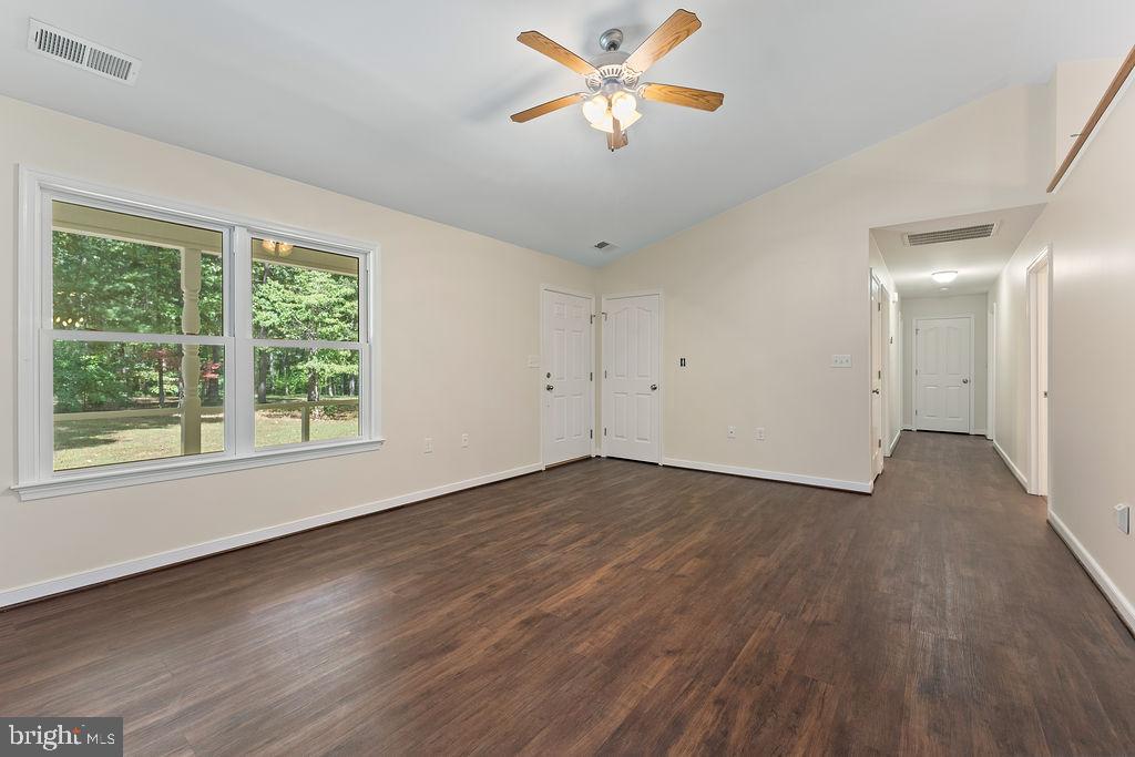 7525 NYLAND RD, FREDERICKSBURG, Virginia 22408, 3 Bedrooms Bedrooms, ,2 BathroomsBathrooms,Residential,7525 NYLAND RD,VASP2035978 MLS # VASP2035978