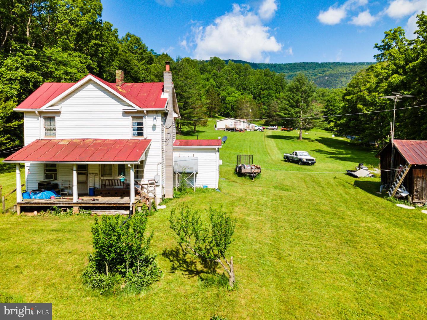 8787 CROOKED RUN RD, BASYE, Virginia 22810, 2 Bedrooms Bedrooms, ,1 BathroomBathrooms,Residential,For sale,8787 CROOKED RUN RD,VASH2011652 MLS # VASH2011652