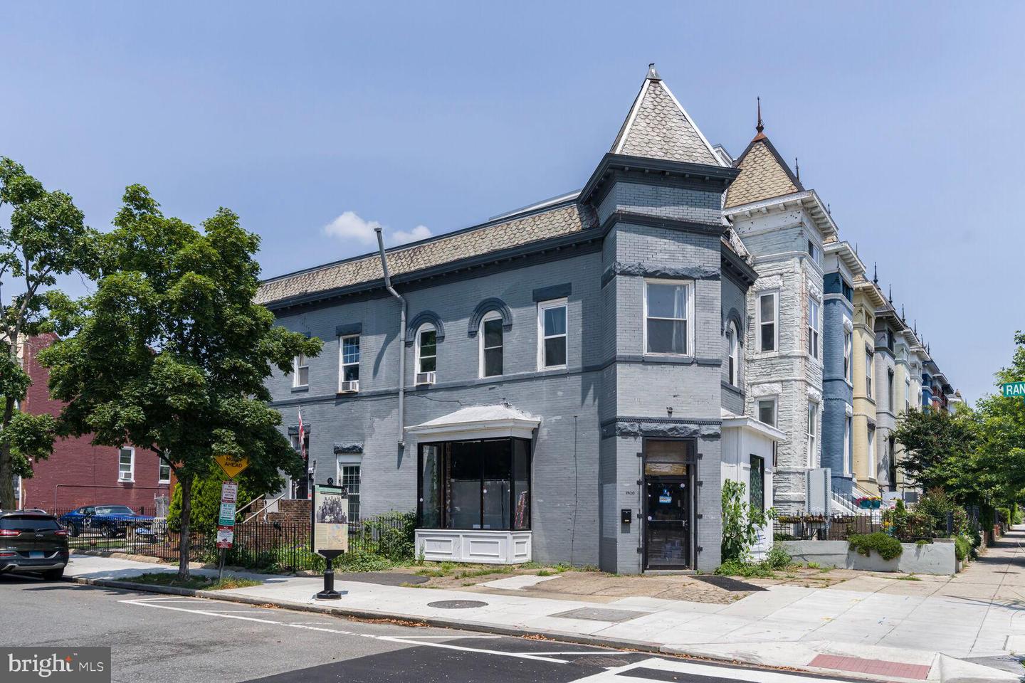 1720 1ST ST NW, WASHINGTON, District Of Columbia 20001, 4 Bedrooms Bedrooms, ,1 BathroomBathrooms,Residential,For sale,1720 1ST ST NW,DCDC2205372 MLS # DCDC2205372