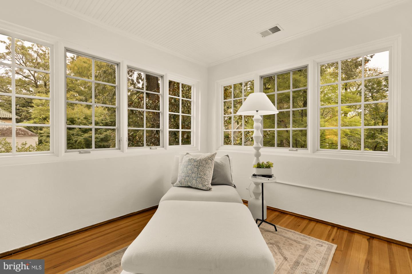 5201 38TH ST NW, WASHINGTON, District Of Columbia 20015, 6 Bedrooms Bedrooms, ,4 BathroomsBathrooms,Residential,For sale,5201 38TH ST NW,DCDC2207856 MLS # DCDC2207856