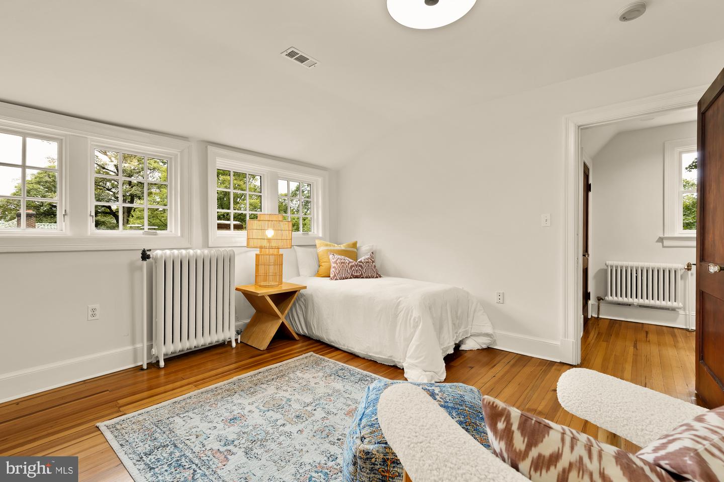 5201 38TH ST NW, WASHINGTON, District Of Columbia 20015, 6 Bedrooms Bedrooms, ,4 BathroomsBathrooms,Residential,For sale,5201 38TH ST NW,DCDC2207856 MLS # DCDC2207856