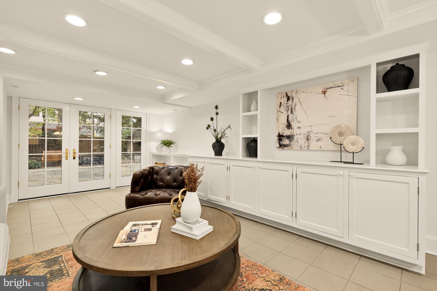 5201 38TH ST NW, WASHINGTON, District Of Columbia 20015, 6 Bedrooms Bedrooms, ,4 BathroomsBathrooms,Residential,For sale,5201 38TH ST NW,DCDC2207856 MLS # DCDC2207856