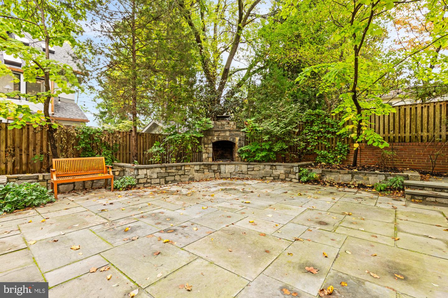 5201 38TH ST NW, WASHINGTON, District Of Columbia 20015, 6 Bedrooms Bedrooms, ,4 BathroomsBathrooms,Residential,For sale,5201 38TH ST NW,DCDC2207856 MLS # DCDC2207856