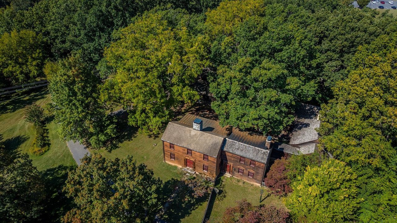 145 FORT DEFIANCE RD, FORT DEFIANCE, Virginia 24437, 4 Bedrooms Bedrooms, ,4 BathroomsBathrooms,Residential,145 FORT DEFIANCE RD,669363 MLS # 669363
