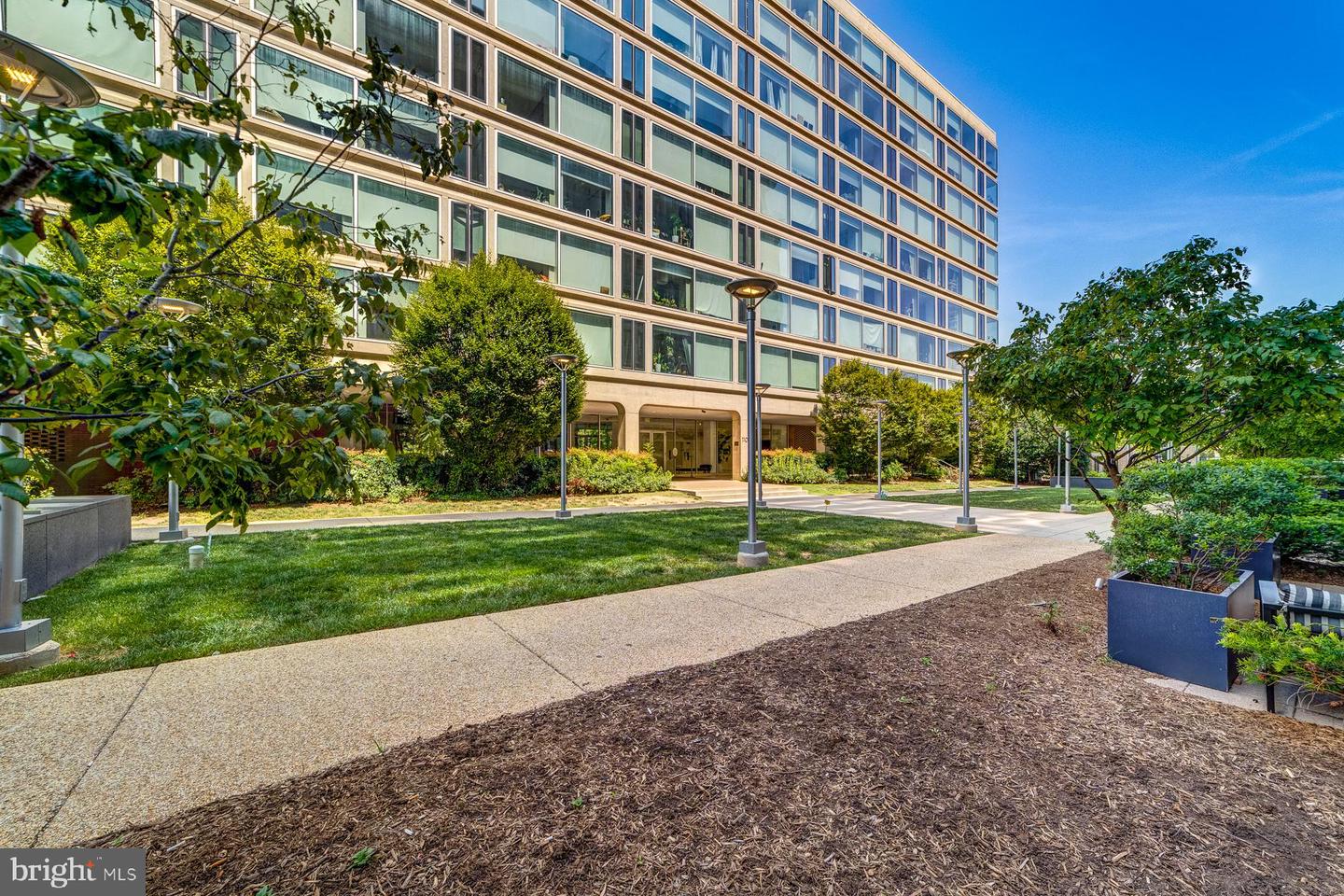 1101 3RD ST SW #703, WASHINGTON, District Of Columbia 20024, 1 Bedroom Bedrooms, ,1 BathroomBathrooms,Residential,For sale,1101 3RD ST SW #703,DCDC2217102 MLS # DCDC2217102 1101 3RD ST SW #703, WASHINGTON, District Of Columbia 20024, 1 Bedroom Bedrooms, ,1 BathroomBathrooms,Residential,For sale,1101 3RD ST SW #703,DCDC2217102 MLS # DCDC2217102