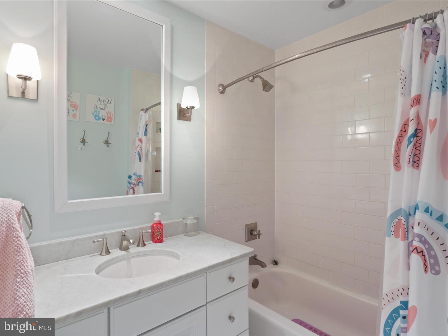 1754 WEXFORD WAY, VIENNA, Virginia 22182, 4 Bedrooms Bedrooms, ,3 BathroomsBathrooms,Residential,For sale,1754 WEXFORD WAY,VAFX2265786 MLS # VAFX2265786