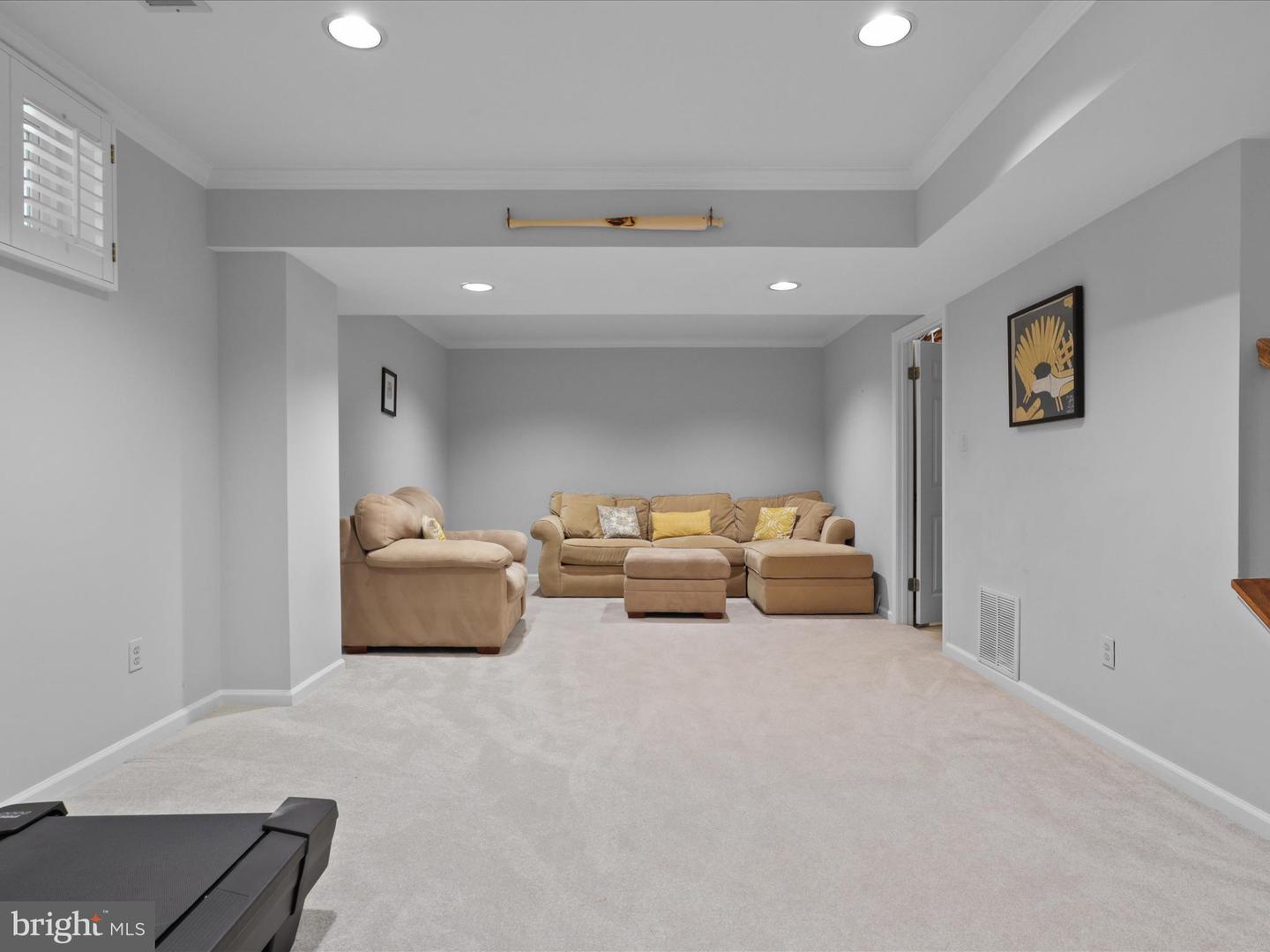 1754 WEXFORD WAY, VIENNA, Virginia 22182, 4 Bedrooms Bedrooms, ,3 BathroomsBathrooms,Residential,For sale,1754 WEXFORD WAY,VAFX2265786 MLS # VAFX2265786