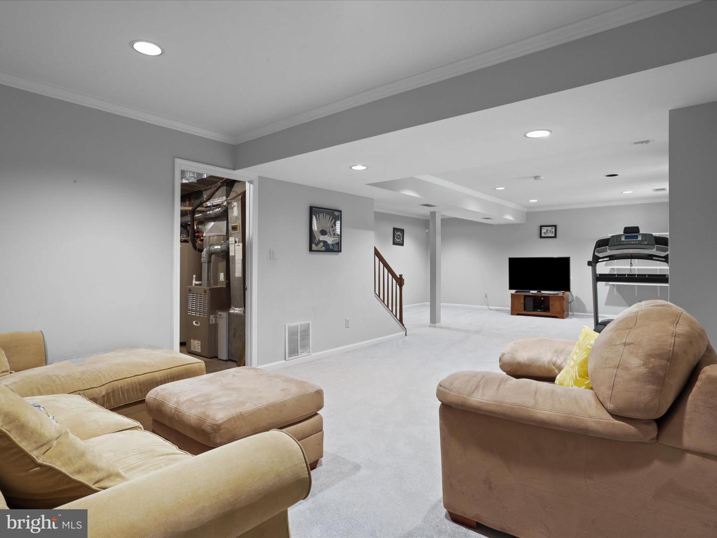 1754 WEXFORD WAY, VIENNA, Virginia 22182, 4 Bedrooms Bedrooms, ,3 BathroomsBathrooms,Residential,For sale,1754 WEXFORD WAY,VAFX2265786 MLS # VAFX2265786