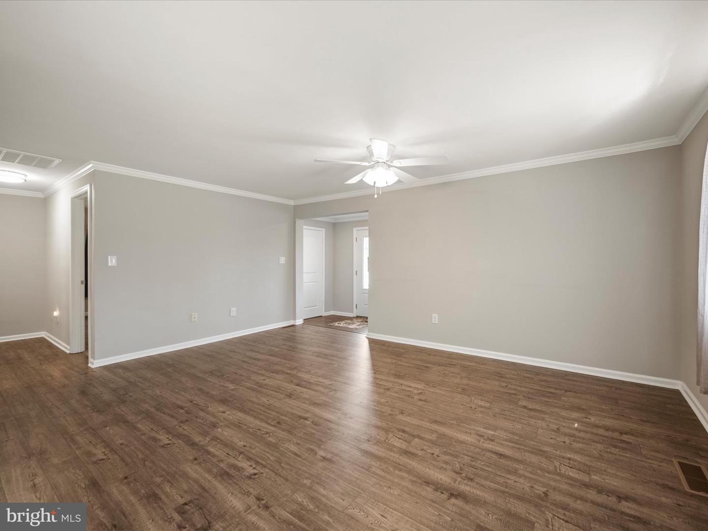 2225 HARRISON ST, WINCHESTER, Virginia 22601, 3 Bedrooms Bedrooms, ,2 BathroomsBathrooms,Residential,For sale,2225 HARRISON ST,VAWI2009038 MLS # VAWI2009038