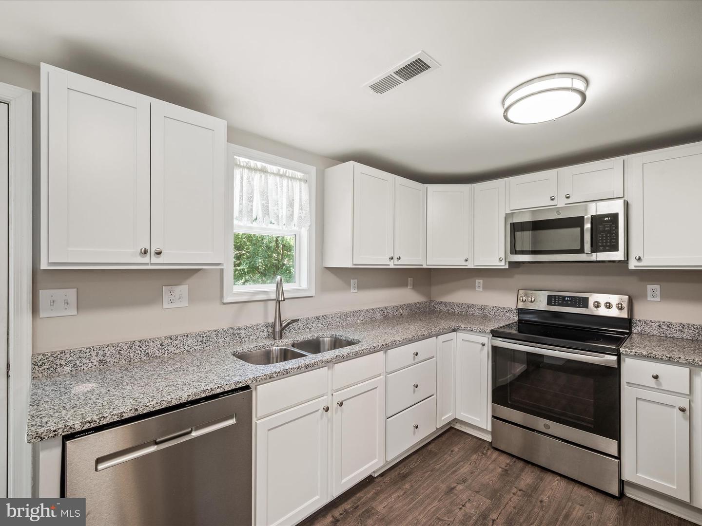 2225 HARRISON ST, WINCHESTER, Virginia 22601, 3 Bedrooms Bedrooms, ,2 BathroomsBathrooms,Residential,For sale,2225 HARRISON ST,VAWI2009038 MLS # VAWI2009038