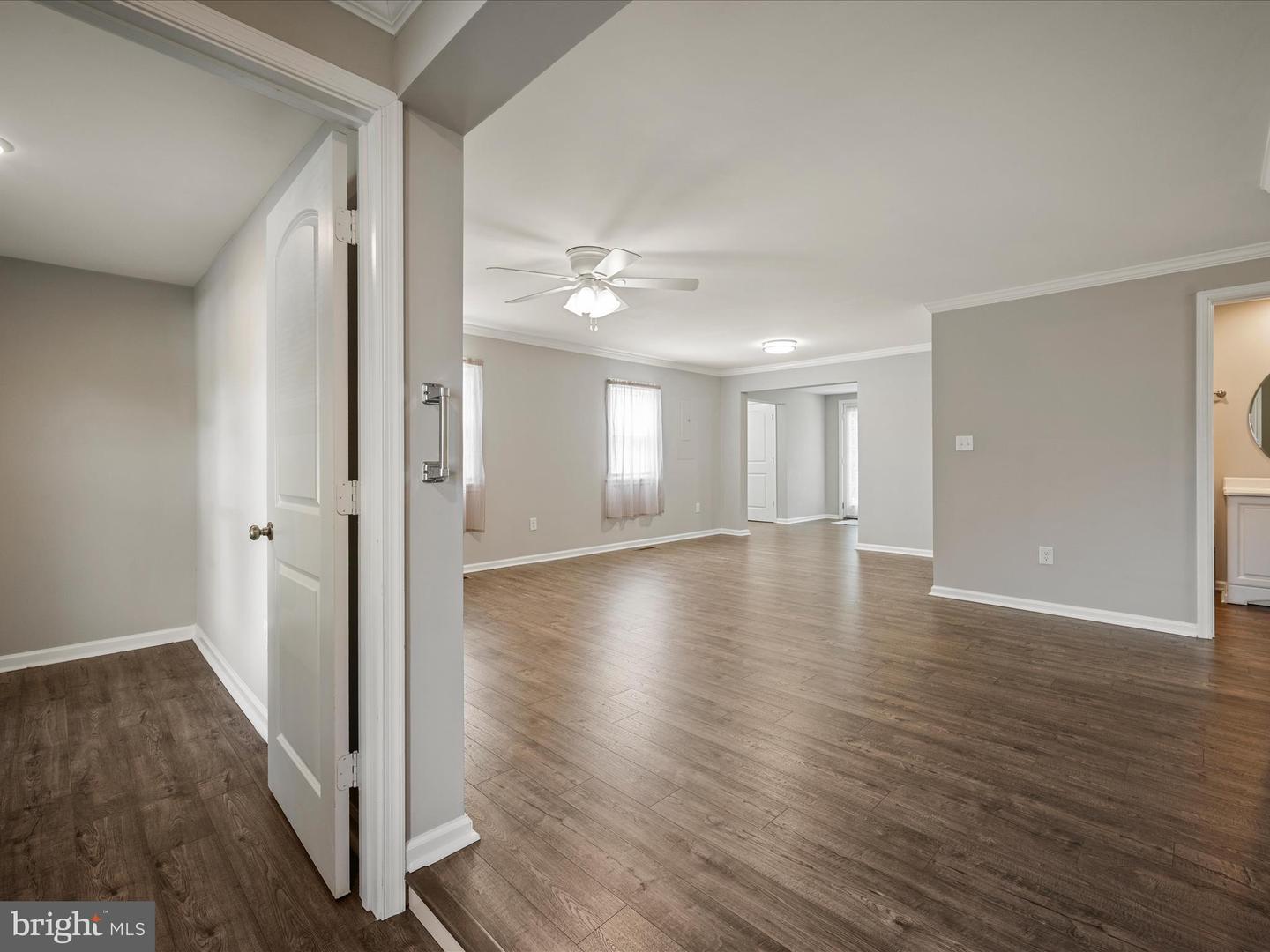 2225 HARRISON ST, WINCHESTER, Virginia 22601, 3 Bedrooms Bedrooms, ,2 BathroomsBathrooms,Residential,For sale,2225 HARRISON ST,VAWI2009038 MLS # VAWI2009038