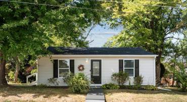 2225 HARRISON ST, WINCHESTER, Virginia 22601, 3 Bedrooms Bedrooms, ,2 BathroomsBathrooms,Residential,For sale,2225 HARRISON ST,VAWI2009038 MLS # VAWI2009038