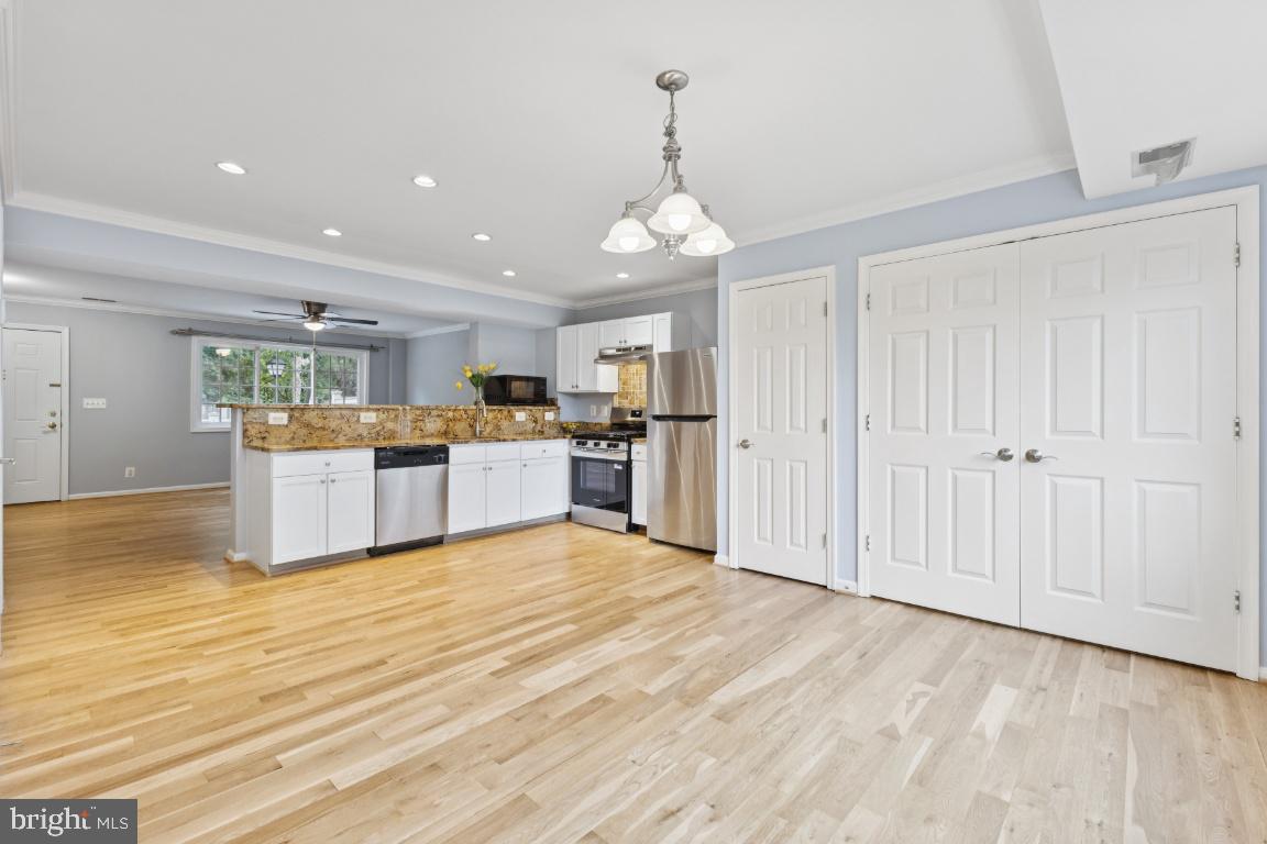 1573 N VAN DORN ST #A, ALEXANDRIA, Virginia 22304, 3 Bedrooms Bedrooms, ,2 BathroomsBathrooms,Residential,For sale,1573 N VAN DORN ST #A,VAAX2049646 MLS # VAAX2049646