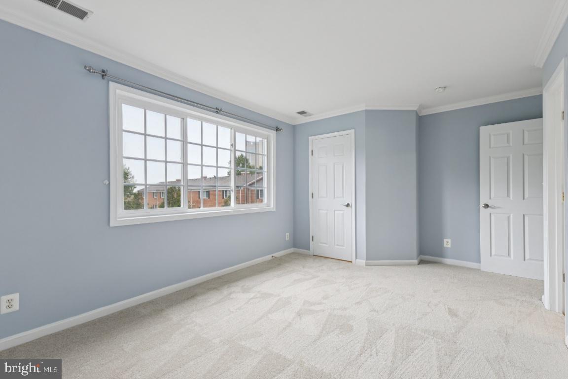 1573 N VAN DORN ST #A, ALEXANDRIA, Virginia 22304, 3 Bedrooms Bedrooms, ,2 BathroomsBathrooms,Residential,For sale,1573 N VAN DORN ST #A,VAAX2049646 MLS # VAAX2049646