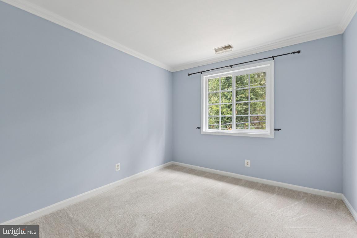 1573 N VAN DORN ST #A, ALEXANDRIA, Virginia 22304, 3 Bedrooms Bedrooms, ,2 BathroomsBathrooms,Residential,For sale,1573 N VAN DORN ST #A,VAAX2049646 MLS # VAAX2049646
