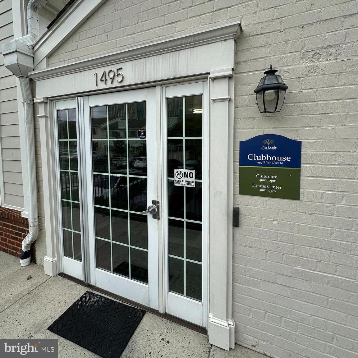 1573 N VAN DORN ST #A, ALEXANDRIA, Virginia 22304, 3 Bedrooms Bedrooms, ,2 BathroomsBathrooms,Residential,For sale,1573 N VAN DORN ST #A,VAAX2049646 MLS # VAAX2049646