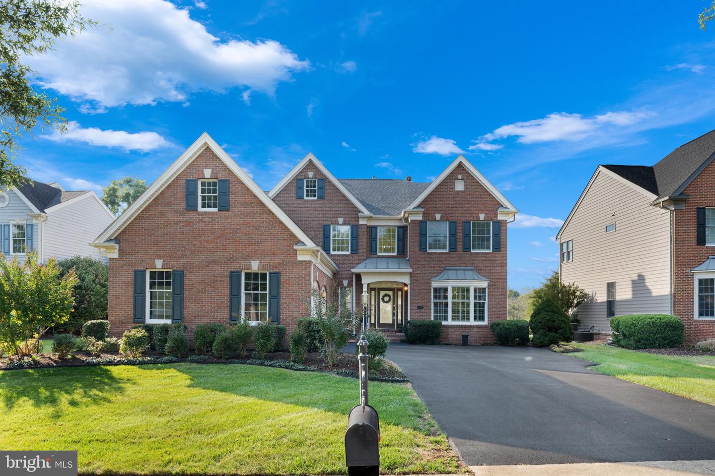 15295 GOLF VIEW DR, HAYMARKET, Virginia 20169, 3 Bedrooms Bedrooms, ,2 BathroomsBathrooms,Residential,For sale,15295 GOLF VIEW DR,VAPW2104074 MLS # VAPW2104074