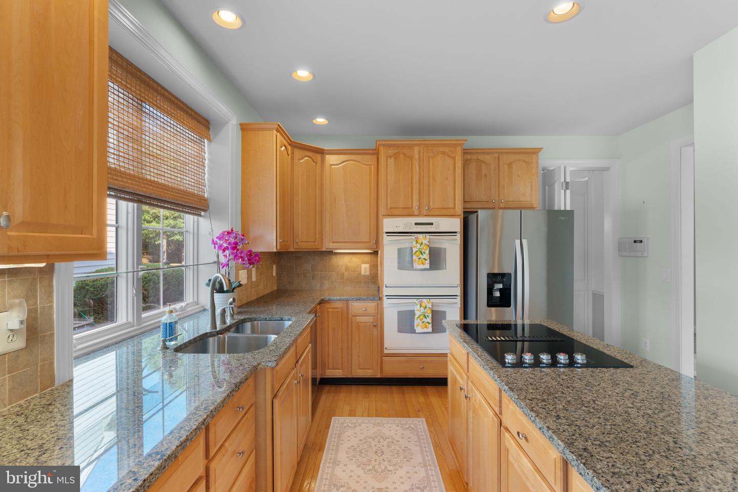 15295 GOLF VIEW DR, HAYMARKET, Virginia 20169, 3 Bedrooms Bedrooms, ,2 BathroomsBathrooms,Residential,For sale,15295 GOLF VIEW DR,VAPW2104074 MLS # VAPW2104074