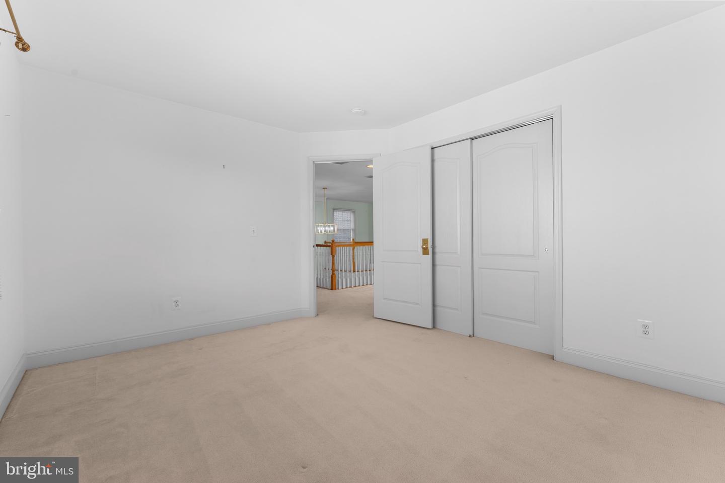 15295 GOLF VIEW DR, HAYMARKET, Virginia 20169, 3 Bedrooms Bedrooms, ,2 BathroomsBathrooms,Residential,For sale,15295 GOLF VIEW DR,VAPW2104074 MLS # VAPW2104074
