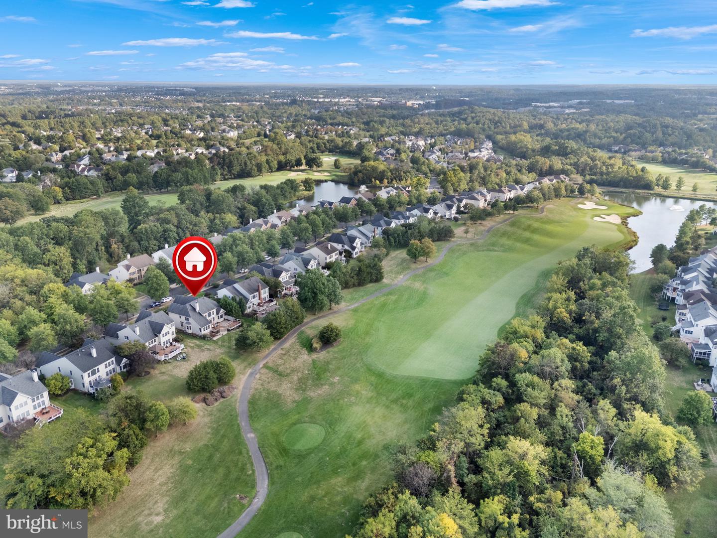 15295 GOLF VIEW DR, HAYMARKET, Virginia 20169, 3 Bedrooms Bedrooms, ,2 BathroomsBathrooms,Residential,For sale,15295 GOLF VIEW DR,VAPW2104074 MLS # VAPW2104074