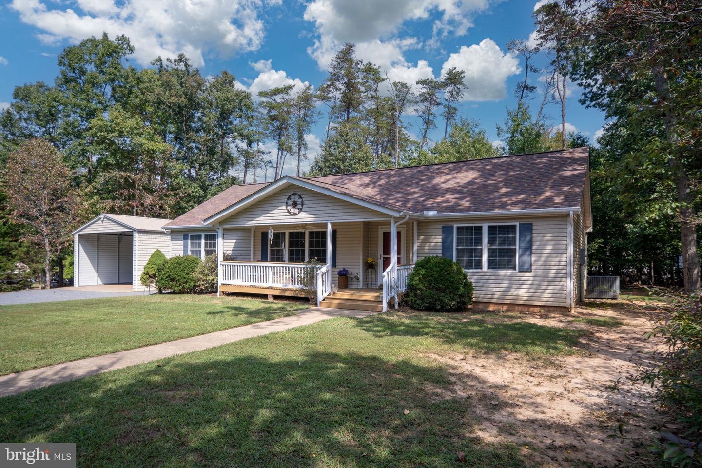 88 DOGWOOD DRAW DR, MINERAL, Virginia 23117, 3 Bedrooms Bedrooms, 5 Rooms Rooms,2 BathroomsBathrooms,Residential,For sale,88 DOGWOOD DRAW DR,VALA2008568 MLS # VALA2008568