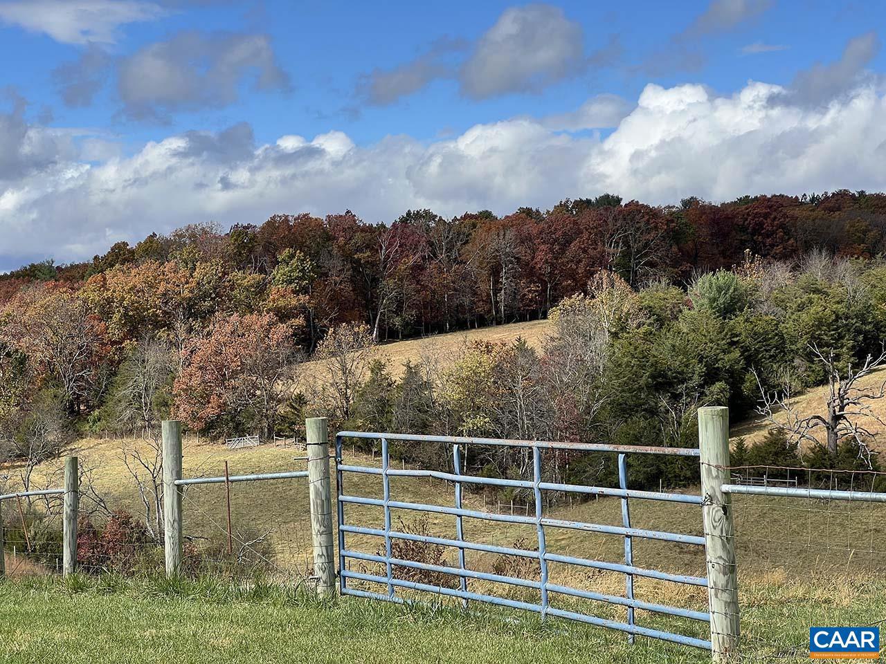 424 BALSLEY RD, STAUNTON, Virginia 24401, 3 Bedrooms Bedrooms, ,2 BathroomsBathrooms,Residential,For sale,424 BALSLEY RD,669098 MLS # 669098