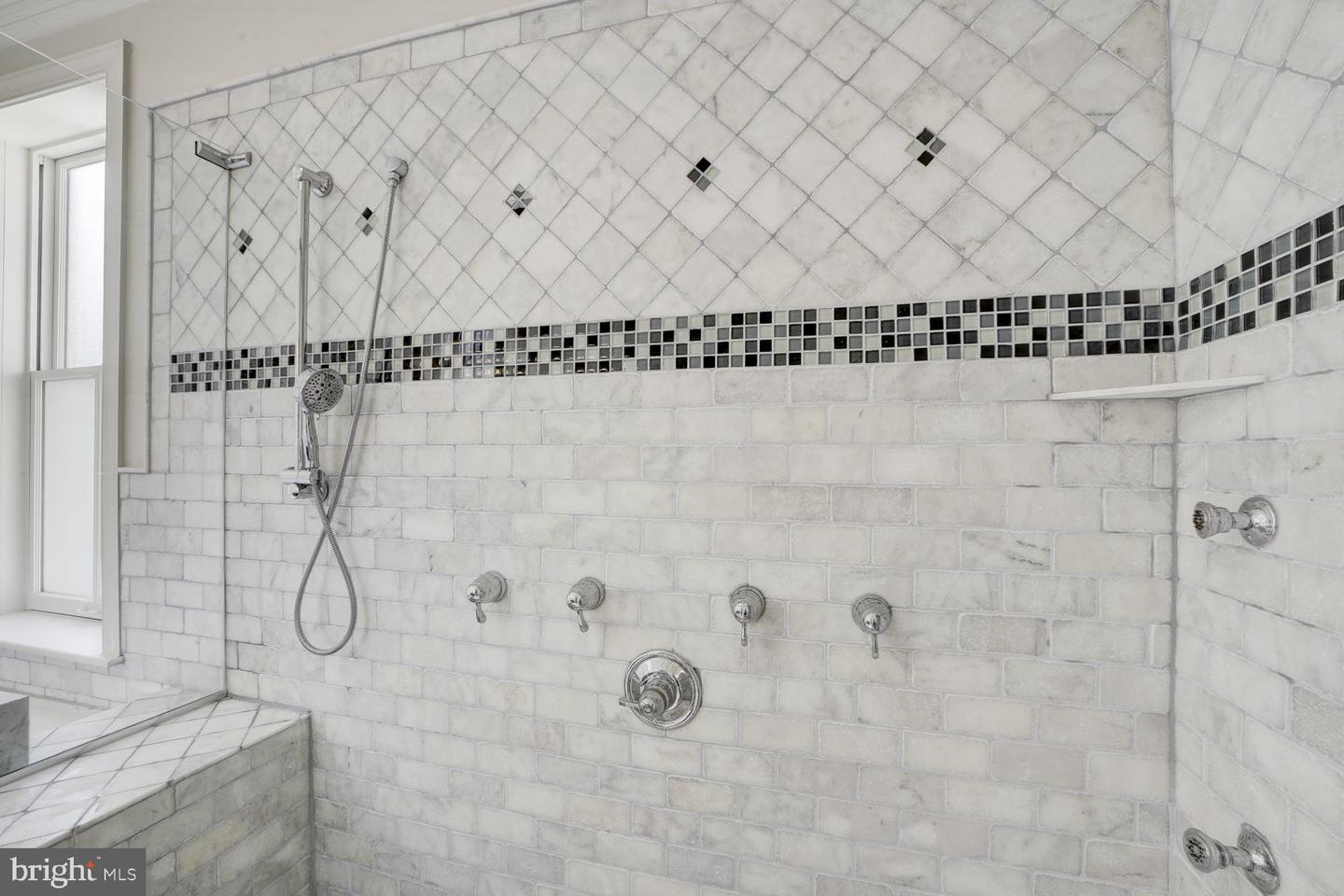 1530 15TH ST NW, WASHINGTON, District Of Columbia 20005, 4 Bedrooms Bedrooms, ,3 BathroomsBathrooms,Residential,For sale,1530 15TH ST NW,DCDC2223162 MLS # DCDC2223162