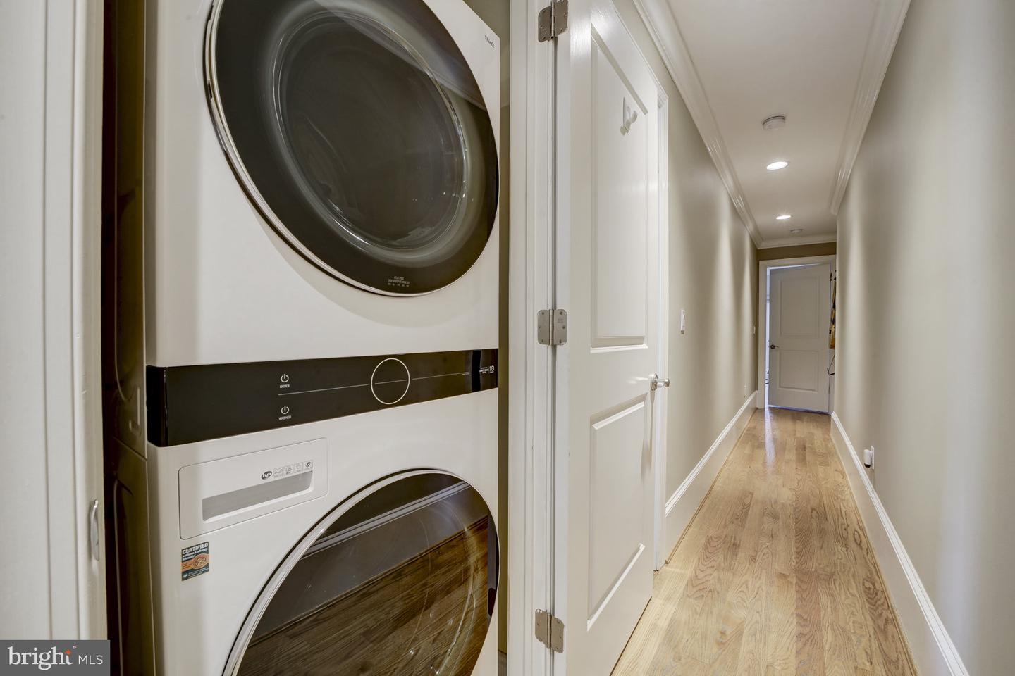 1530 15TH ST NW, WASHINGTON, District Of Columbia 20005, 4 Bedrooms Bedrooms, ,3 BathroomsBathrooms,Residential,For sale,1530 15TH ST NW,DCDC2223162 MLS # DCDC2223162
