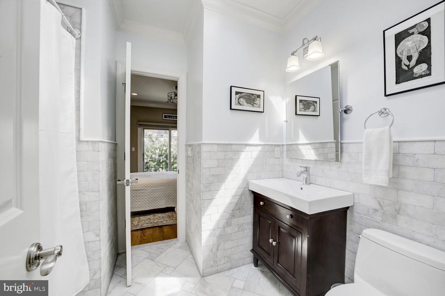 1530 15TH ST NW, WASHINGTON, District Of Columbia 20005, 4 Bedrooms Bedrooms, ,3 BathroomsBathrooms,Residential,For sale,1530 15TH ST NW,DCDC2223162 MLS # DCDC2223162