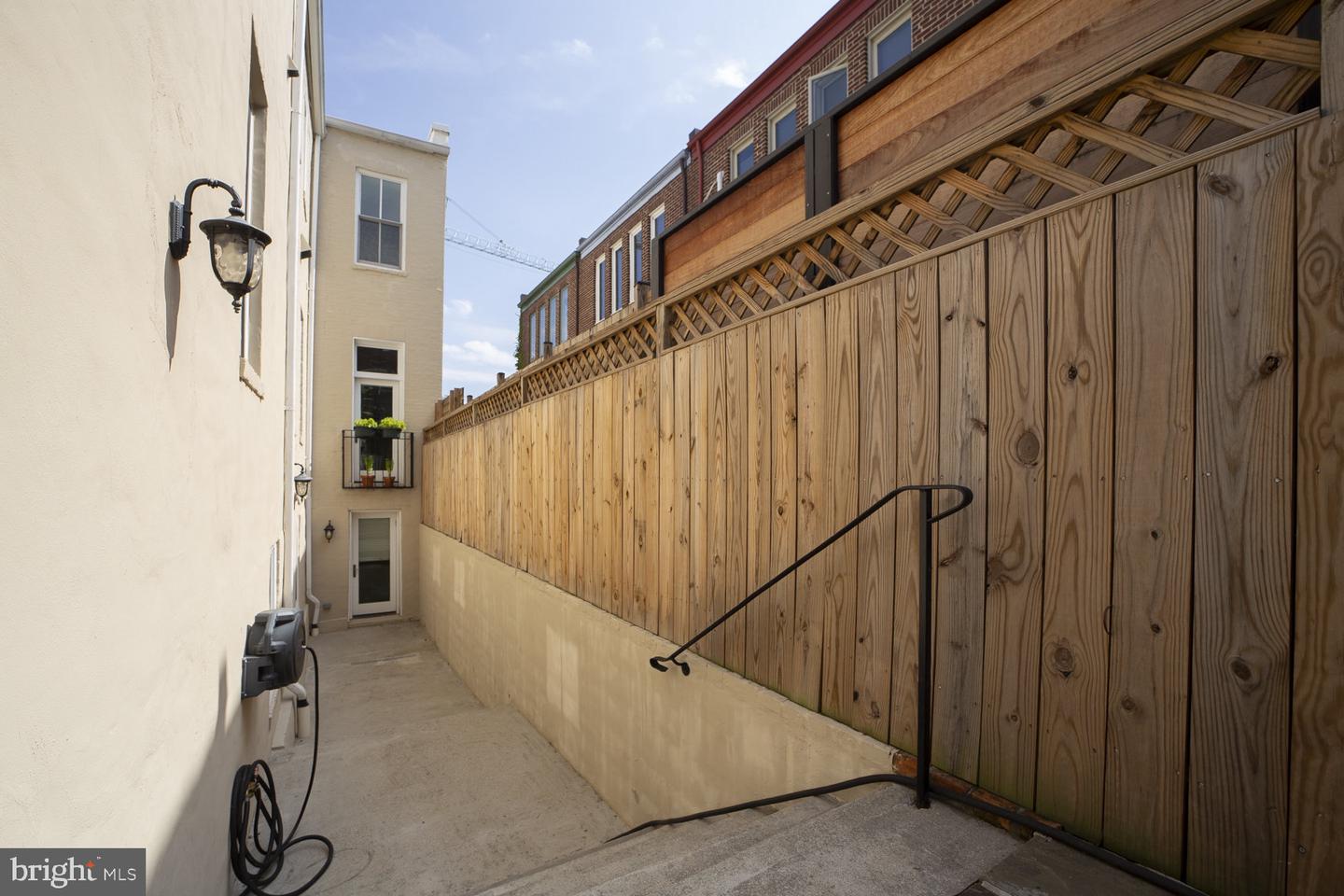 1530 15TH ST NW, WASHINGTON, District Of Columbia 20005, 4 Bedrooms Bedrooms, ,3 BathroomsBathrooms,Residential,For sale,1530 15TH ST NW,DCDC2223162 MLS # DCDC2223162