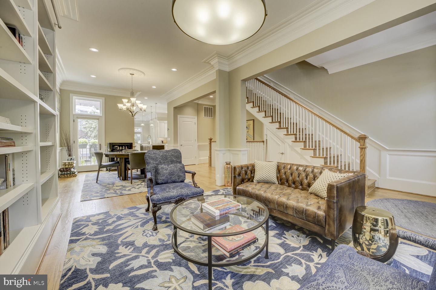 1530 15TH ST NW, WASHINGTON, District Of Columbia 20005, 4 Bedrooms Bedrooms, ,3 BathroomsBathrooms,Residential,For sale,1530 15TH ST NW,DCDC2223162 MLS # DCDC2223162