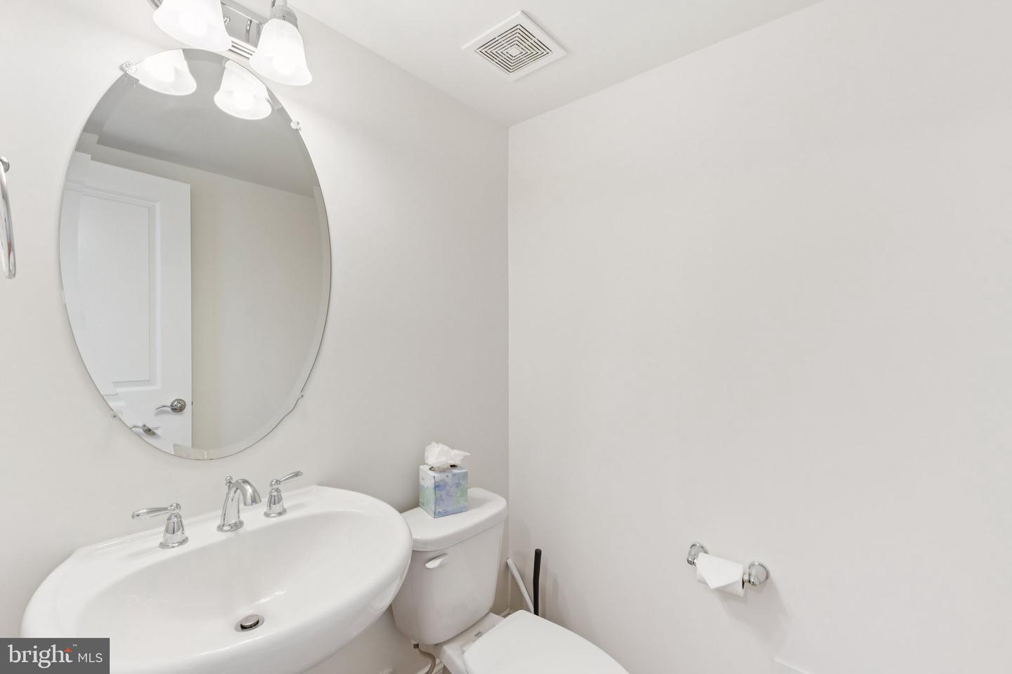 17258 HERRING GULL LN, DUMFRIES, Virginia 22026, 4 Bedrooms Bedrooms, ,2 BathroomsBathrooms,Residential,For sale,17258 HERRING GULL LN,VAPW2104532 MLS # VAPW2104532