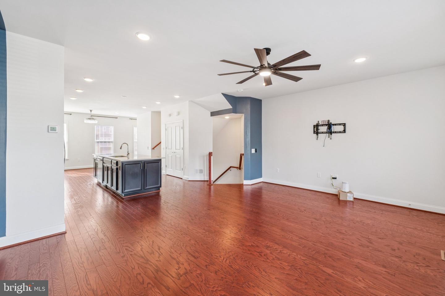 17258 HERRING GULL LN, DUMFRIES, Virginia 22026, 4 Bedrooms Bedrooms, ,2 BathroomsBathrooms,Residential,For sale,17258 HERRING GULL LN,VAPW2104532 MLS # VAPW2104532