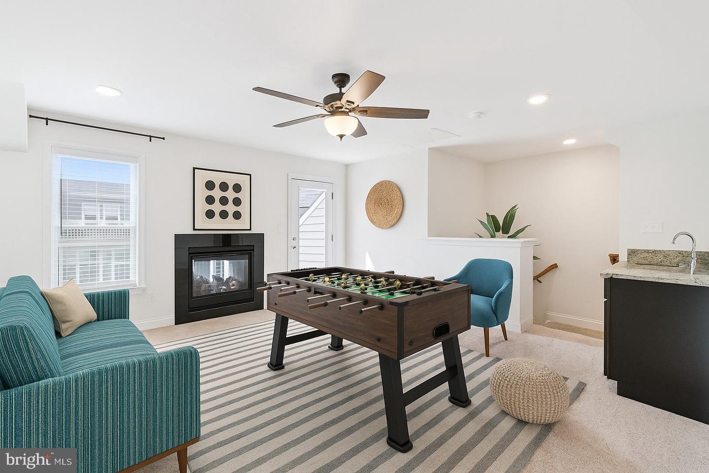17258 HERRING GULL LN, DUMFRIES, Virginia 22026, 4 Bedrooms Bedrooms, ,2 BathroomsBathrooms,Residential,For sale,17258 HERRING GULL LN,VAPW2104532 MLS # VAPW2104532