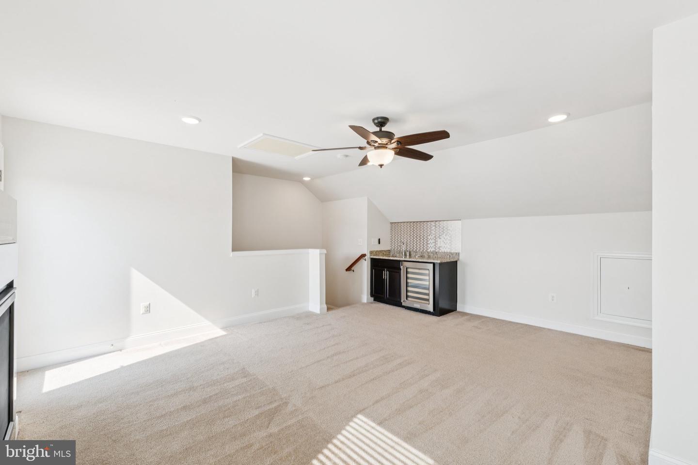 17258 HERRING GULL LN, DUMFRIES, Virginia 22026, 4 Bedrooms Bedrooms, ,2 BathroomsBathrooms,Residential,For sale,17258 HERRING GULL LN,VAPW2104532 MLS # VAPW2104532