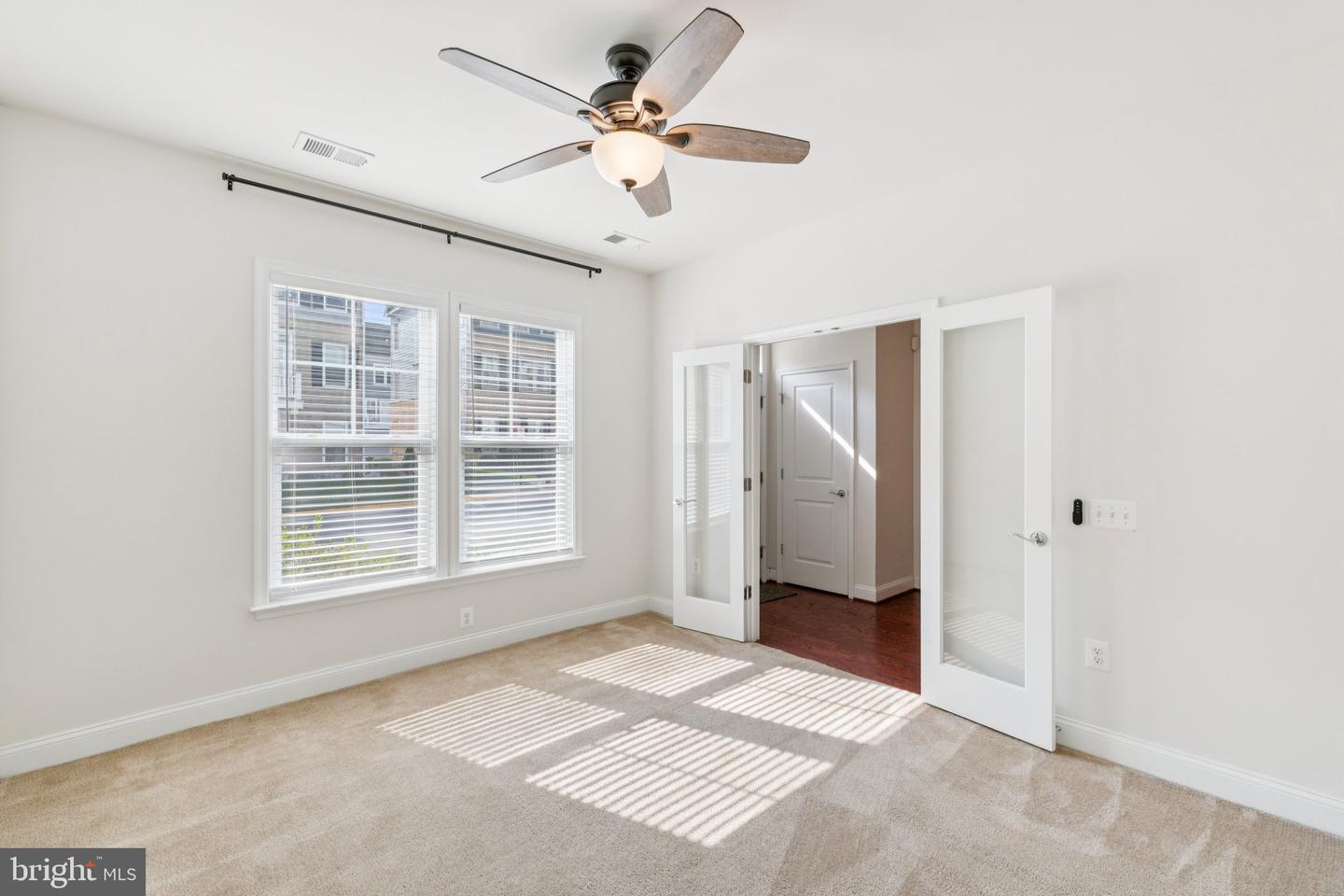 17258 HERRING GULL LN, DUMFRIES, Virginia 22026, 4 Bedrooms Bedrooms, ,2 BathroomsBathrooms,Residential,For sale,17258 HERRING GULL LN,VAPW2104532 MLS # VAPW2104532