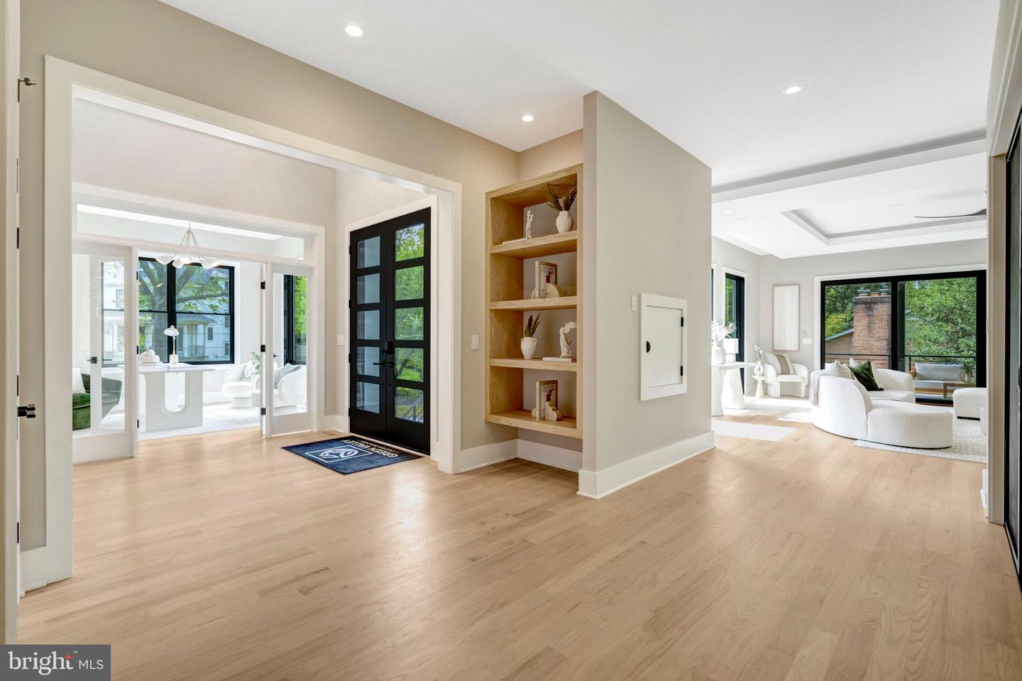 7400 CHURCHILL RD, MCLEAN, Virginia 22101, 6 Bedrooms Bedrooms, ,6 BathroomsBathrooms,Residential,For sale,7400 CHURCHILL RD,VAFX2268674 MLS # VAFX2268674